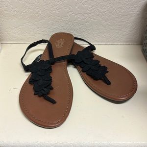 Women’s sandals